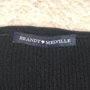 Brandy Melville: Black Top